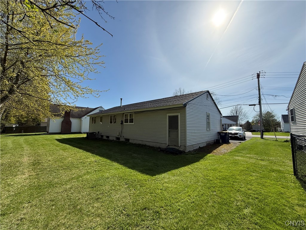 212 Vanida Drive Dr, Camillus, New York image 8