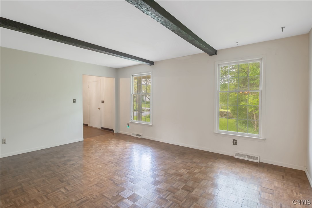 4646 Cranapple Drive, Marcellus, New York image 5