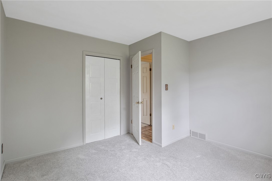 4646 Cranapple Drive, Marcellus, New York image 32