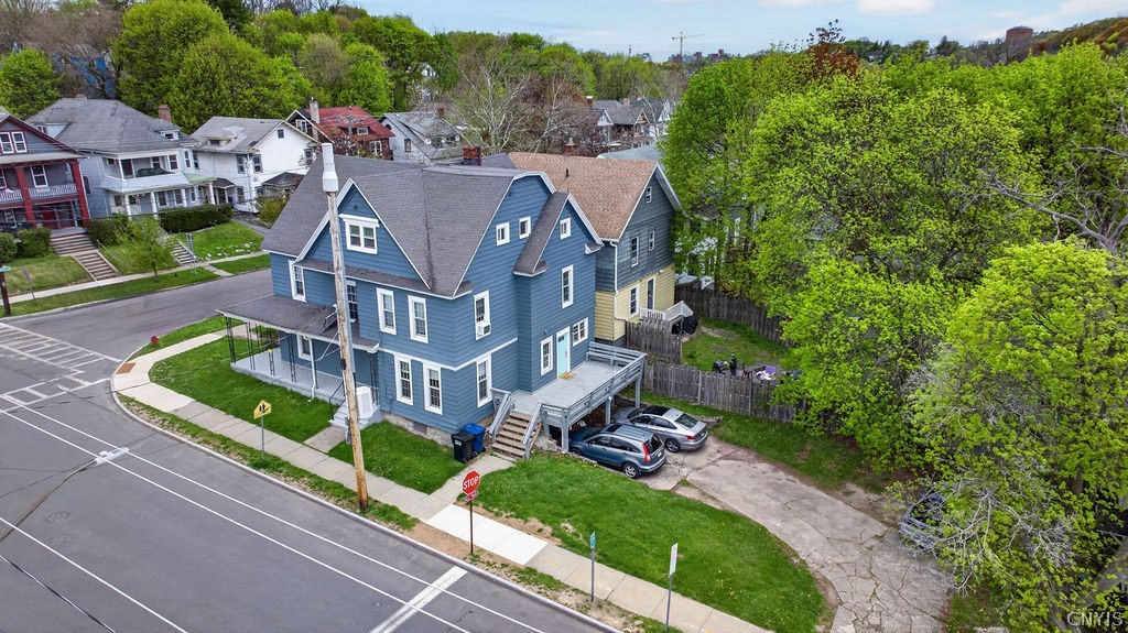 1061 Lancaster Avenue