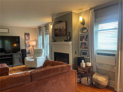Tiny photo for 118 W Hamilton Avenue, Sherrill, NY 13461 (MLS # S1702479)