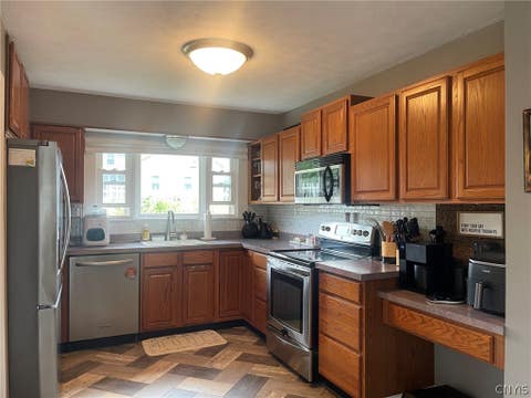 Tiny photo for 118 W Hamilton Avenue, Sherrill, NY 13461 (MLS # S1702479)