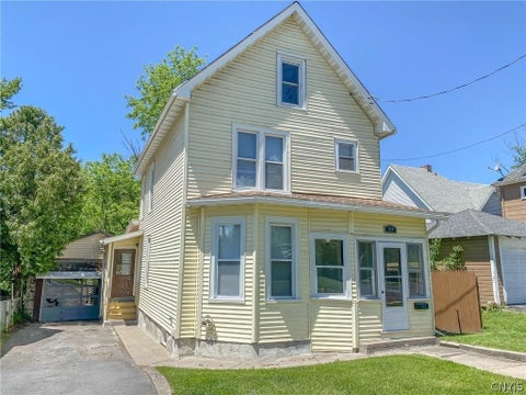 Photo for 39 N Division Street
