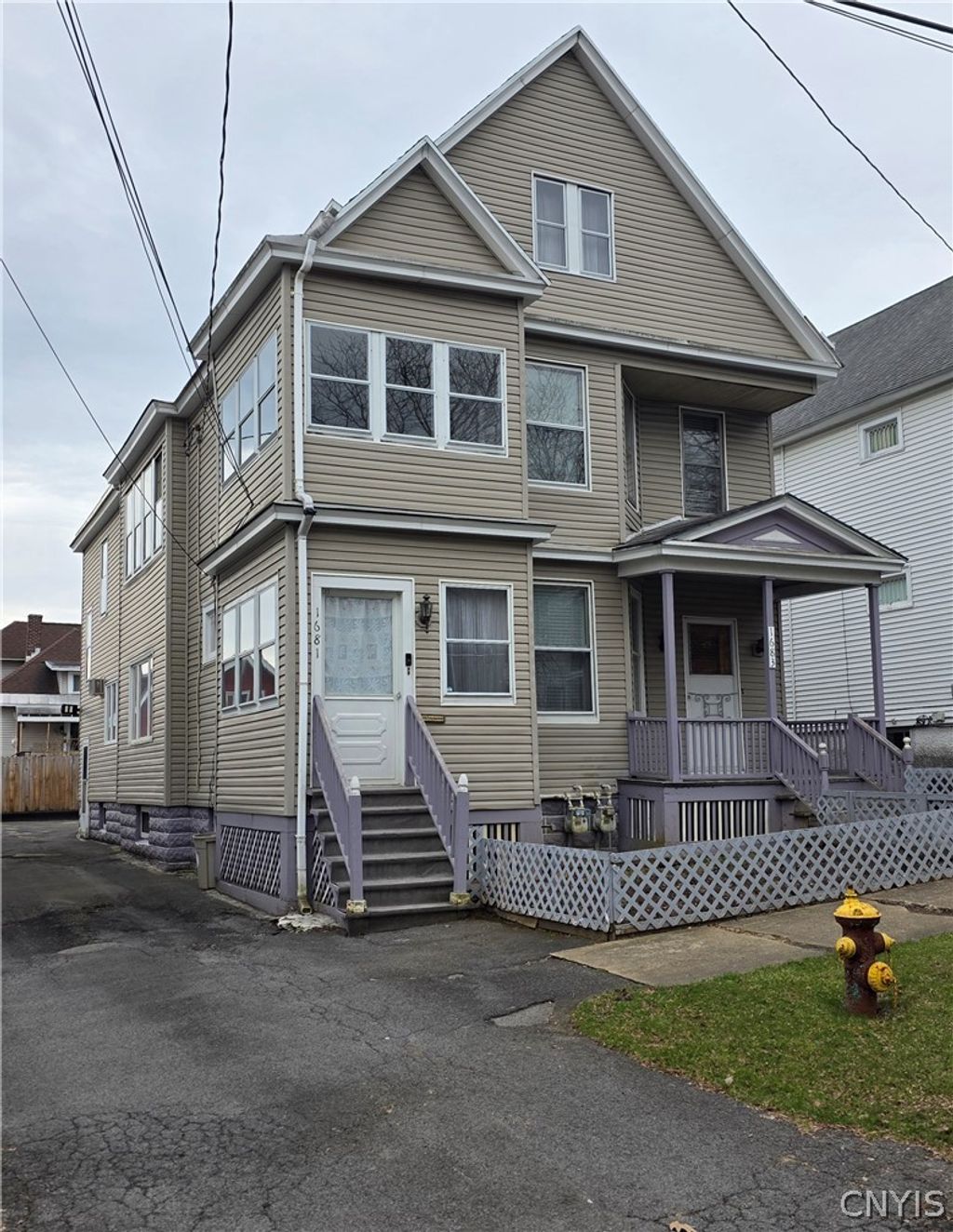 Photo of 1681 Seymour Avenue, Utica, NY 13501 (MLS # S1673975)