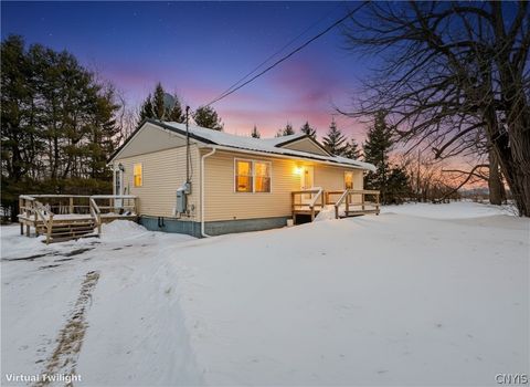 1804 Allen Road Clayville NY 13322