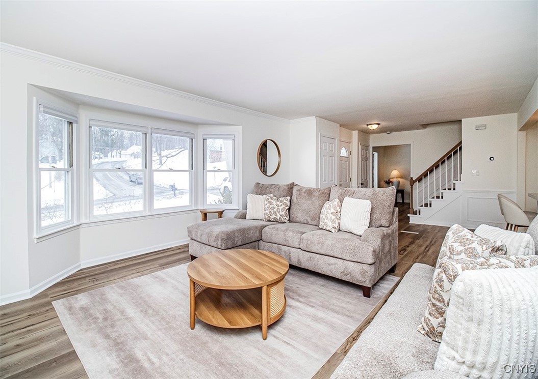 4654 Post Road, Manlius, New York image 9