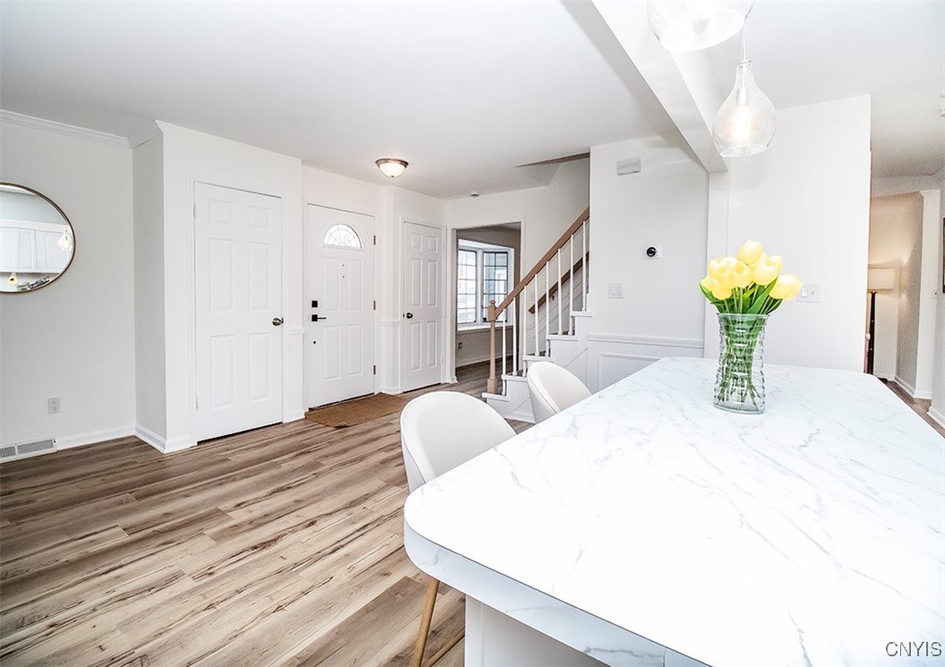 4654 Post Road, Manlius, New York image 15