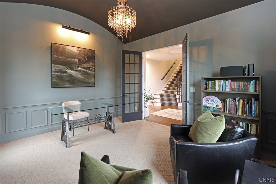 9103 Whistling Swan Lane