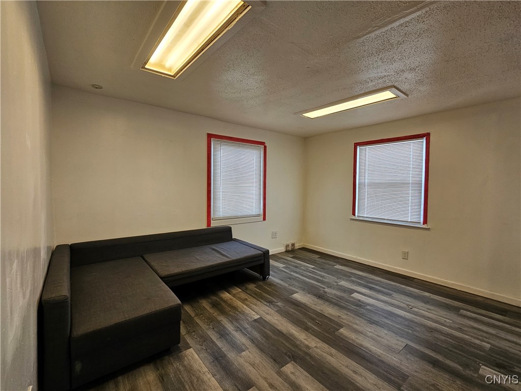 324-326 Jmaes Street