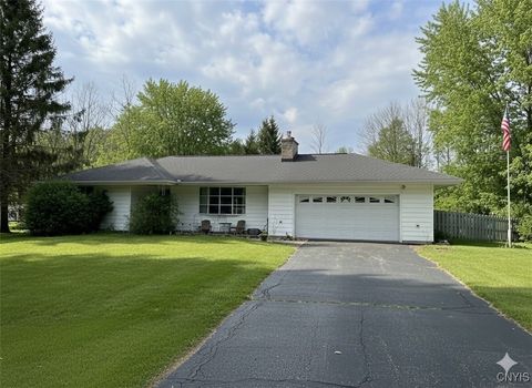 58 Ridgeway Sites Avenue Oswego NY 13126