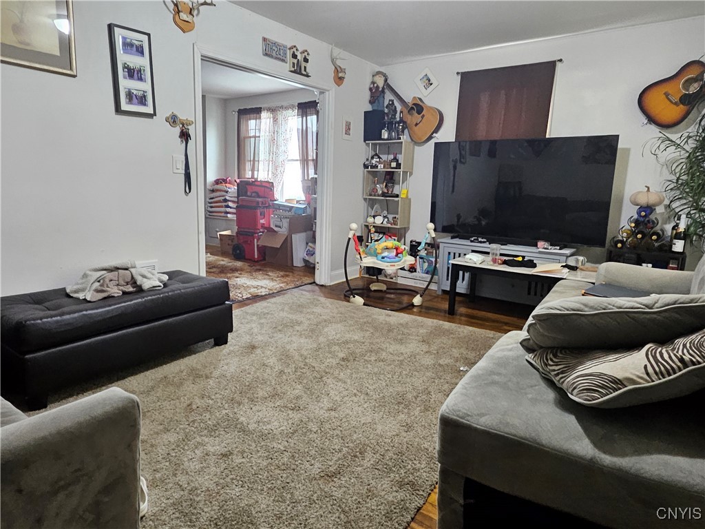 149-51 Mooney Avenue