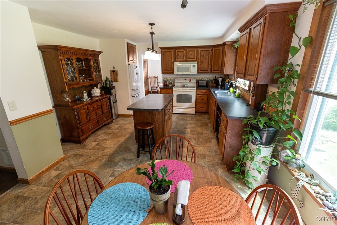 1004 County Route 23, Constantia, New York image 13