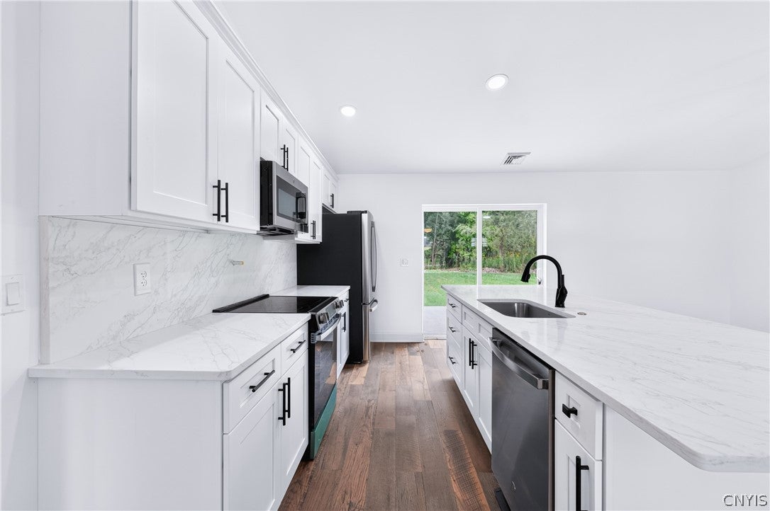 7686 Gifford Road