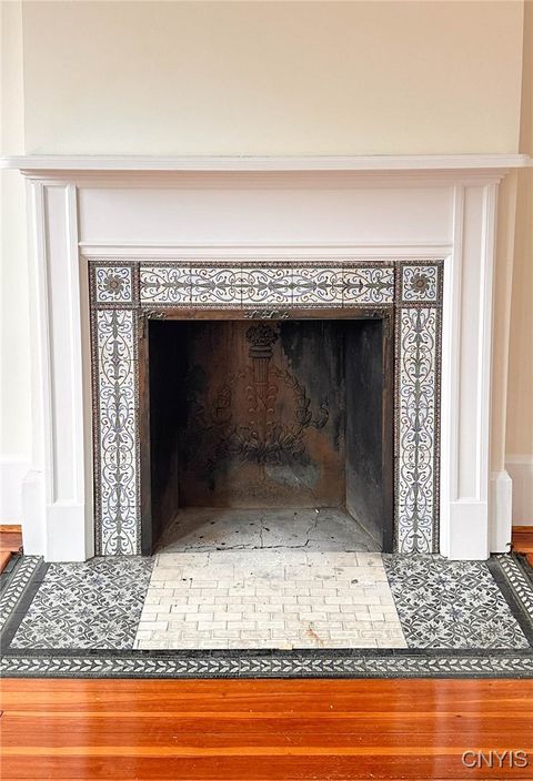 Tiny photo for 505 Henry Street, Utica, NY 13502 (MLS # S1660707)