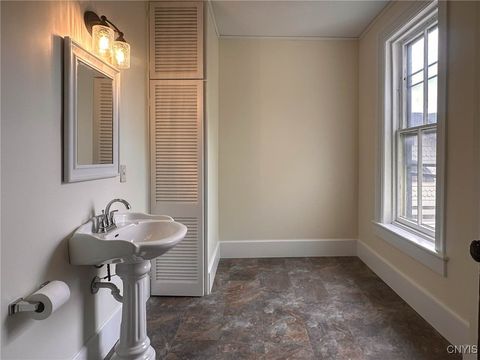 Tiny photo for 505 Henry Street, Utica, NY 13502 (MLS # S1660707)