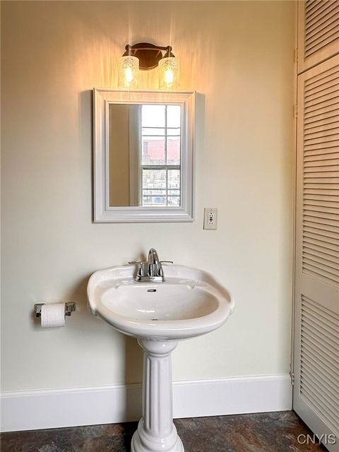 Tiny photo for 505 Henry Street, Utica, NY 13502 (MLS # S1660707)