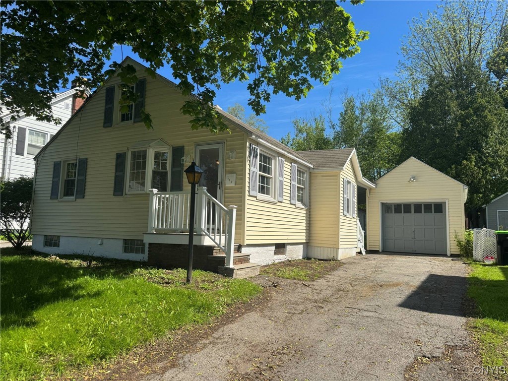 602 Pine Avenue, Herkimer, New York image 1