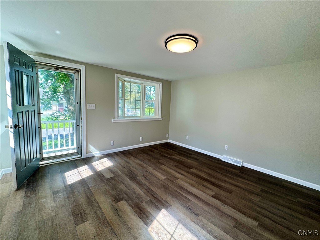 602 Pine Avenue, Herkimer, New York image 8