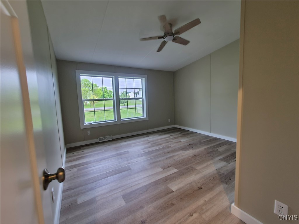 1069 Pine Street, Cape Vincent, New York image 15
