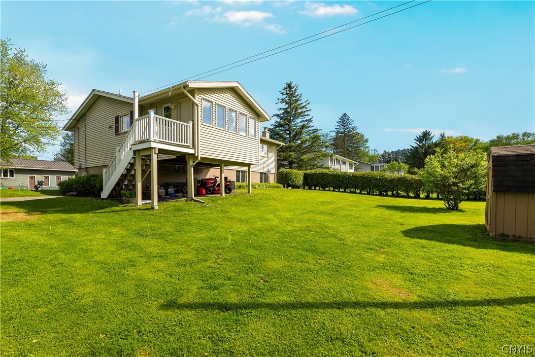 11 Marilyn Drive