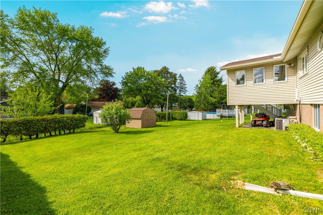 11 Marilyn Drive