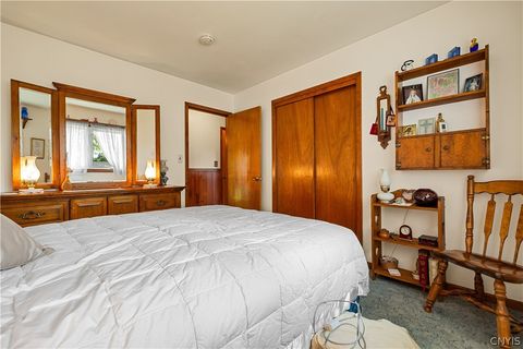Tiny photo for 11 Marilyn Drive, Whitestown, NY 13492 (MLS # S1683870)
