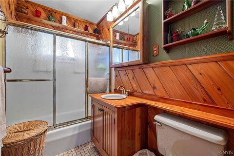 Tiny photo for 11 Marilyn Drive, Whitestown, NY 13492 (MLS # S1683870)