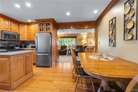 Tiny photo for 11 Marilyn Drive, Whitestown, NY 13492 (MLS # S1683870)