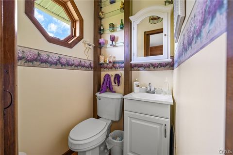 Tiny photo for 11 Marilyn Drive, Whitestown, NY 13492 (MLS # S1683870)