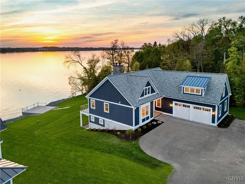 2477 East Lake Skaneateles NY 13152