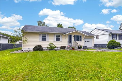 Homes For Sale - 480 Van Rensselaer Road<br/> Utica, NY 13502