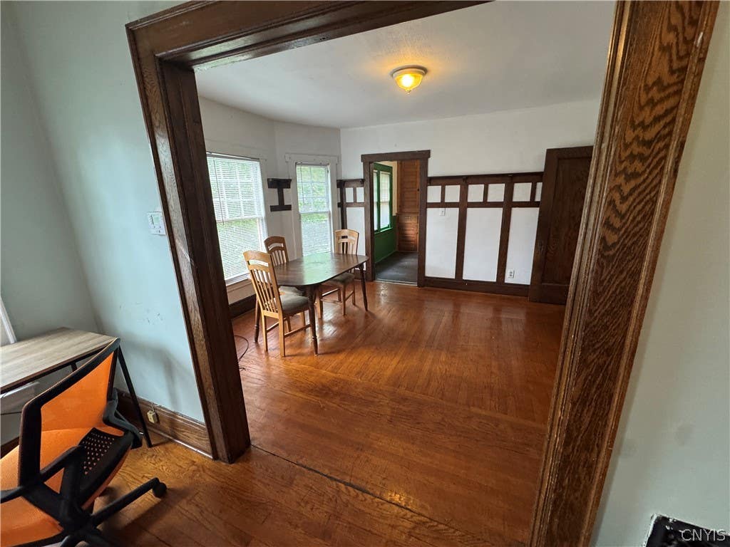 Photo of 708 Maryland Avenue #10, Syracuse, NY 13210 (MLS # S1710062)
