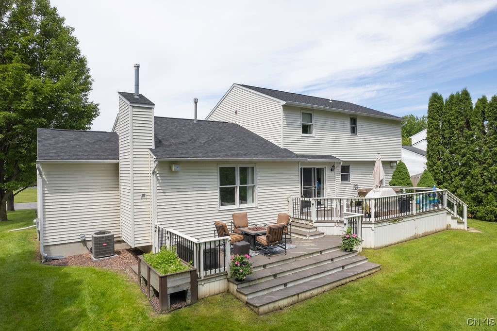 8591 Bayview Drive, Cicero, New York image 33