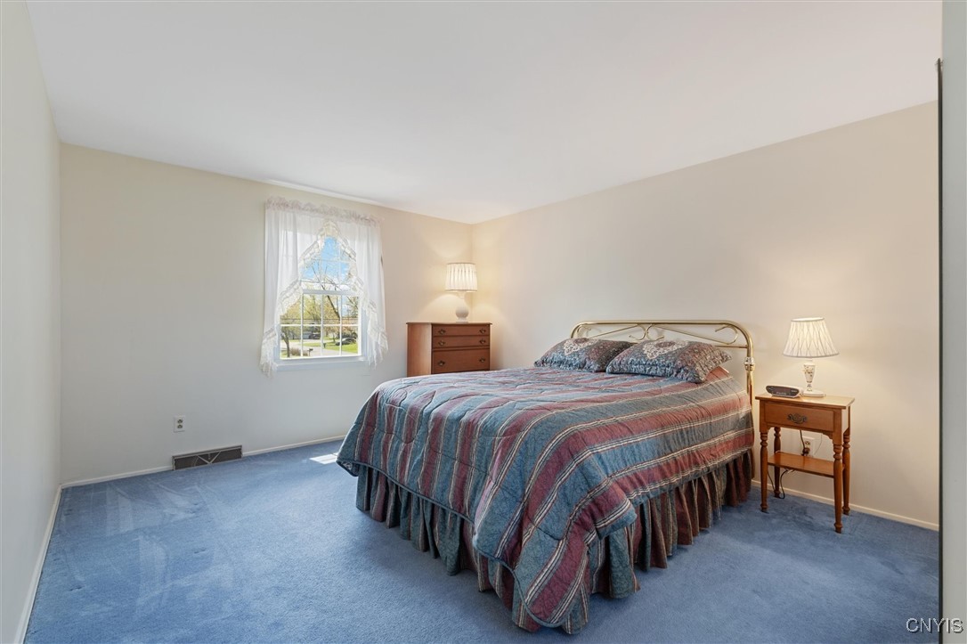 4765 Rosemary Lane, Clay, New York image 15