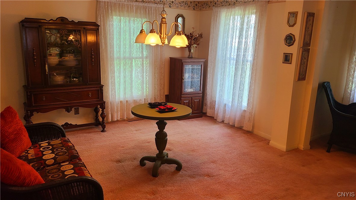 1648 Valley Drive, Syracuse, New York image 10