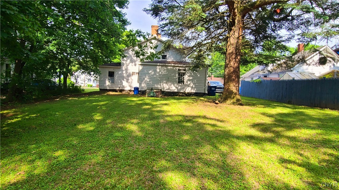 1648 Valley Drive, Syracuse, New York image 4