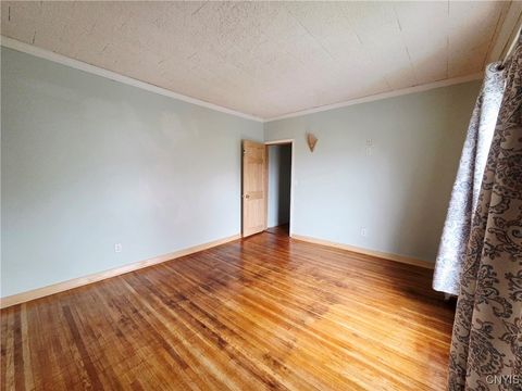 Tiny photo for 98 Franklin Street #Lower, Auburn, NY 13021 (MLS # S1655277)