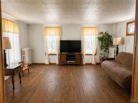 Tiny photo for 602 Cypress Street, Salina, NY 13088 (MLS # S1709204)