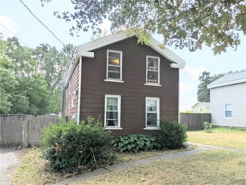 Photo of 602 Cypress Street, Salina, NY 13088 (MLS # S1709204)