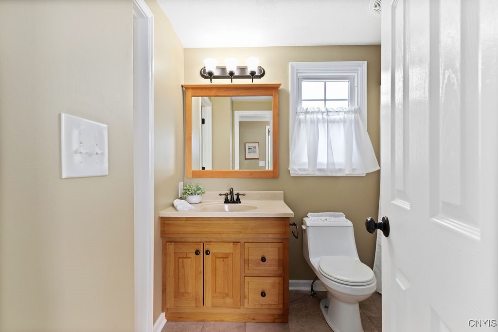 8263 Cottonwood Court, Clay, New York image 23
