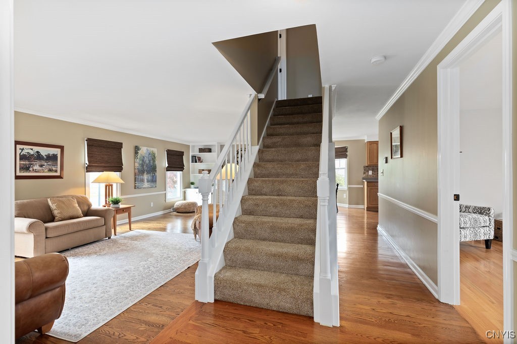8263 Cottonwood Court, Clay, New York image 24
