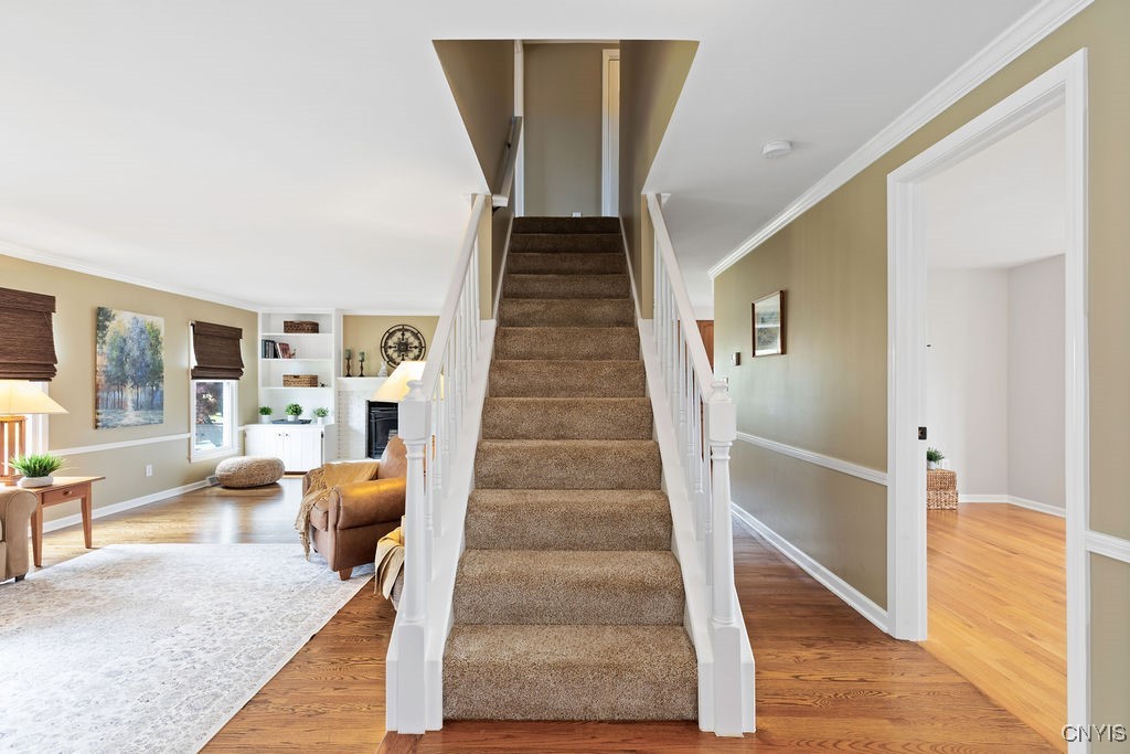 8263 Cottonwood Court, Clay, New York image 25