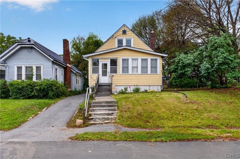 Homes For Sale - 259 Bruce St St<br/> Syracuse, NY 13224