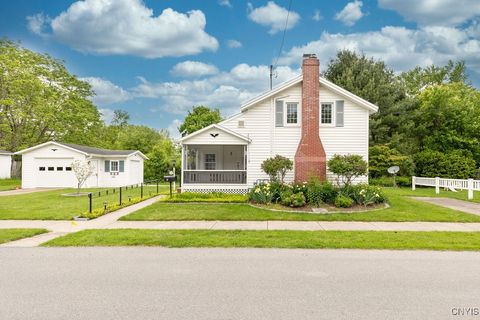 21 James Street Phoenix NY 13135