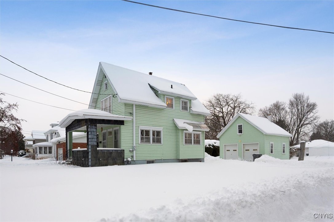 927 Croton St Street