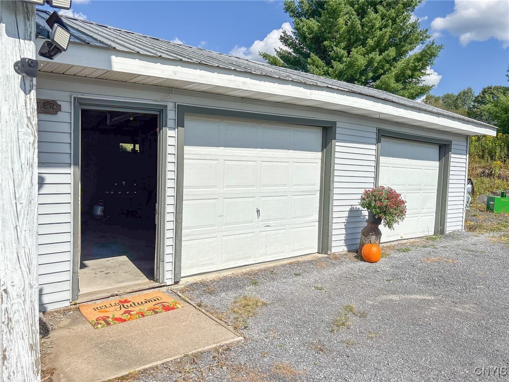 Lewis, New York 13489, United States, 2 Bedrooms Bedrooms, ,2 BathroomsBathrooms,Residential,Active,205429