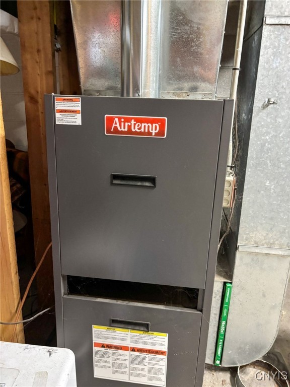 Lewis, New York 13489, United States, 2 Bedrooms Bedrooms, ,2 BathroomsBathrooms,Residential,Active,205429