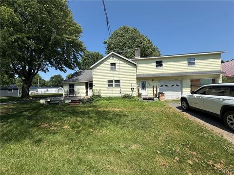 Homes For Sale - 352 S Real Street<br/> Cape Vincent, NY 13618