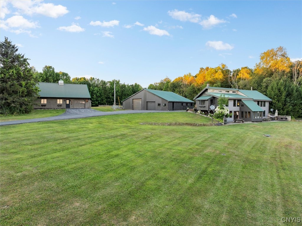1528 Military Road
