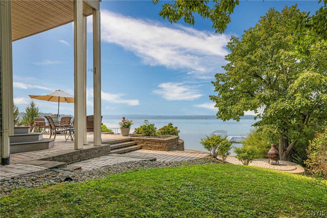 367 Waters Edge